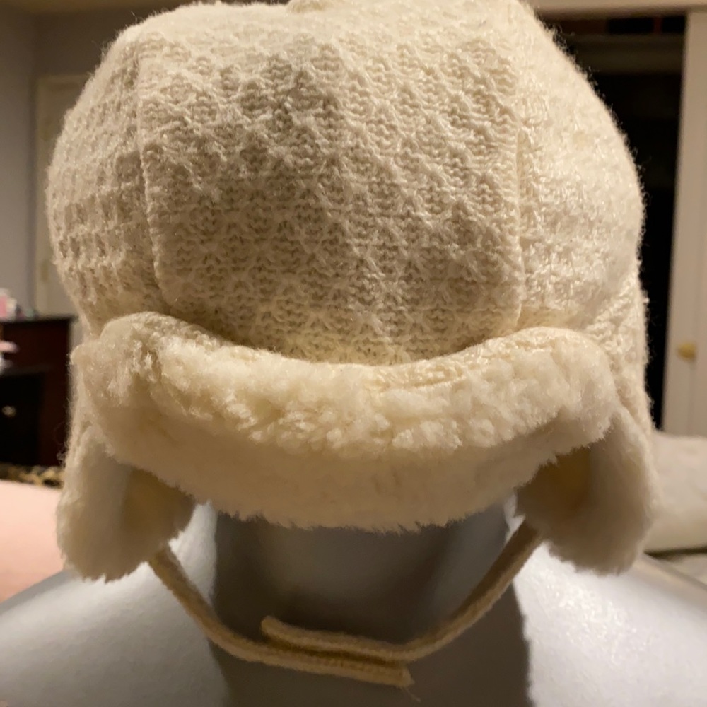 Janie & Jack baby hat 12-24 months